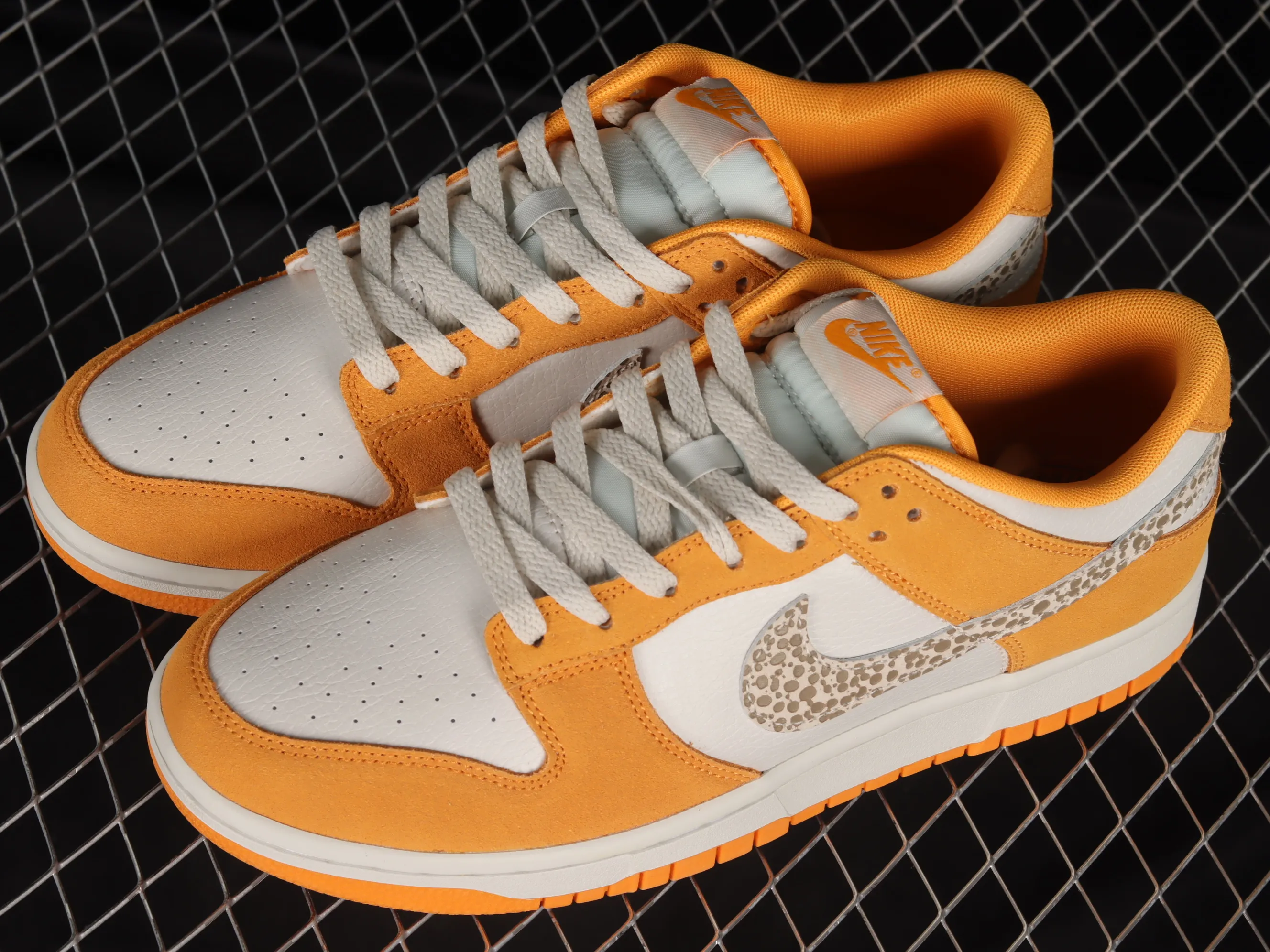 All categories Nk SB Dunk Series Nk SB Dunk Low low-top sneakers F version Nk Dunk Low "Safari Swoosh" off-white orange SB low-top sports and leisure sneakers DR0156-800